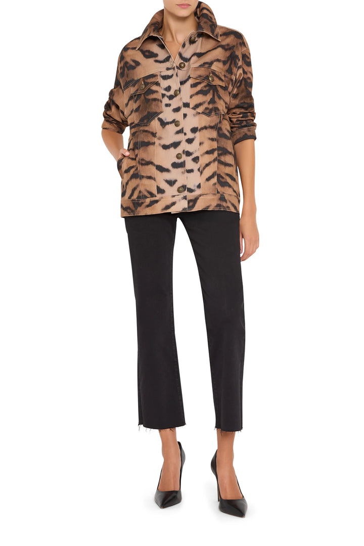 Relaxed-fit jacket with animal print, point collar, front button closure. Front view on model.