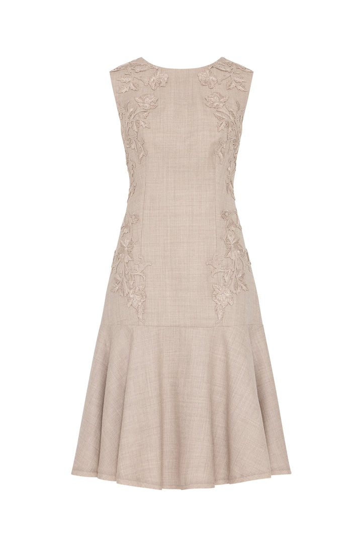 Flared silhouette beige flannel dress with floral embroidery, structured seams; front view on white.