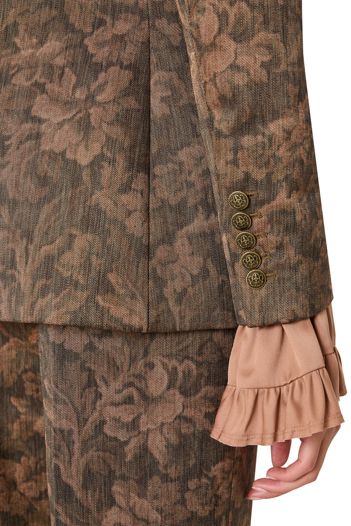 Lisa Jacquard blazer sleeve featuring five gold-tone crest buttons at the cuff, detail view.