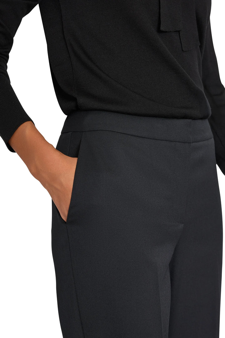 Kenny Twill Pant in tailored tropical wool with side slant pockets, front view on model.